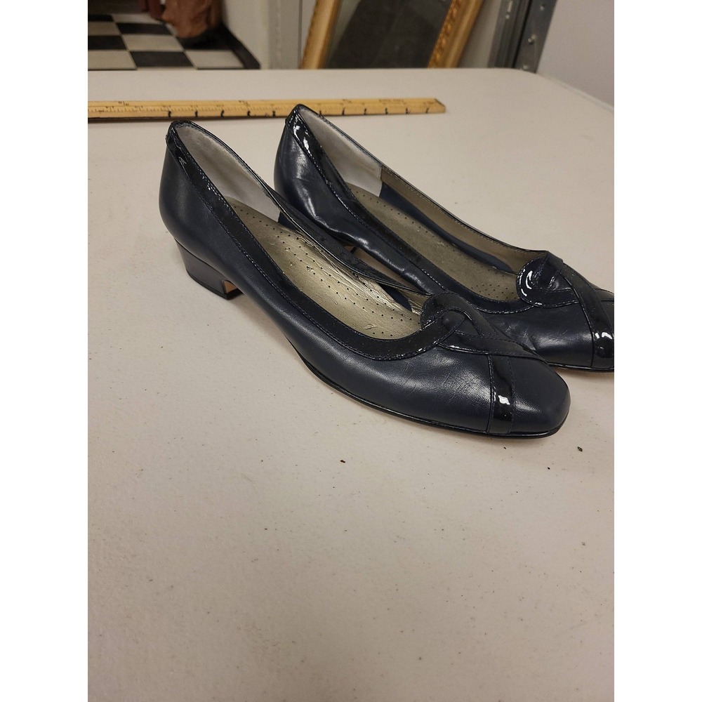 Ros Hommerson Navy Leather Pumps Womens Size 8.5N Classic Heel Dress‎ Shoes